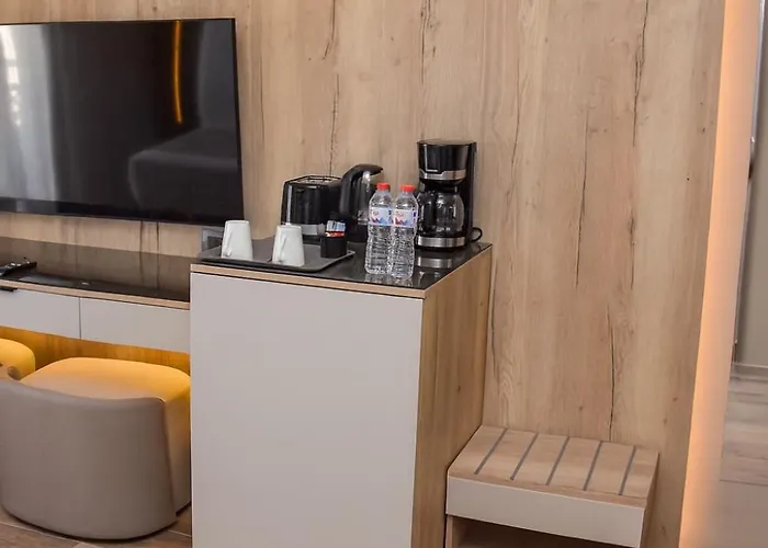 Zamera Living Hotel Apartments Aparthotel 3*
